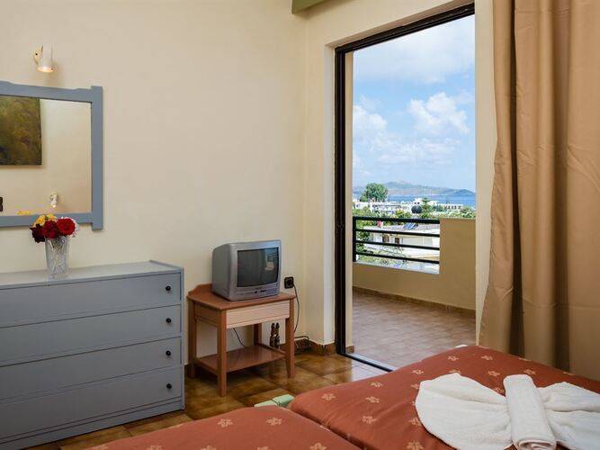 Nireas Hotel
