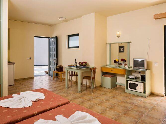 Nireas Hotel