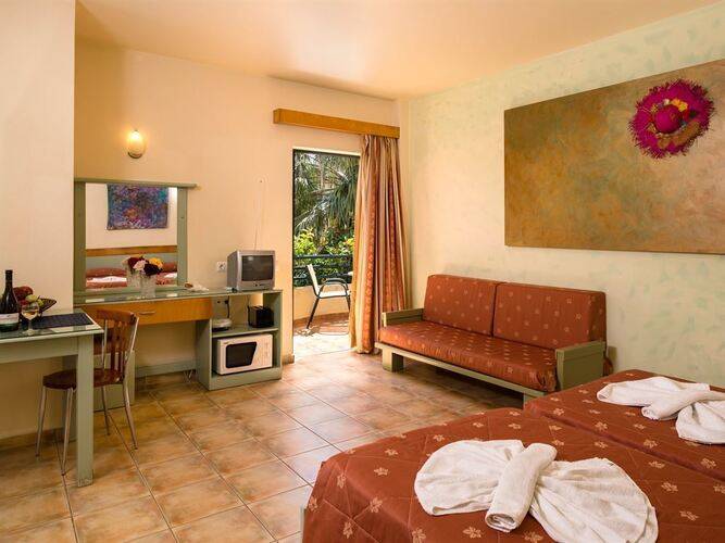 Nireas Hotel