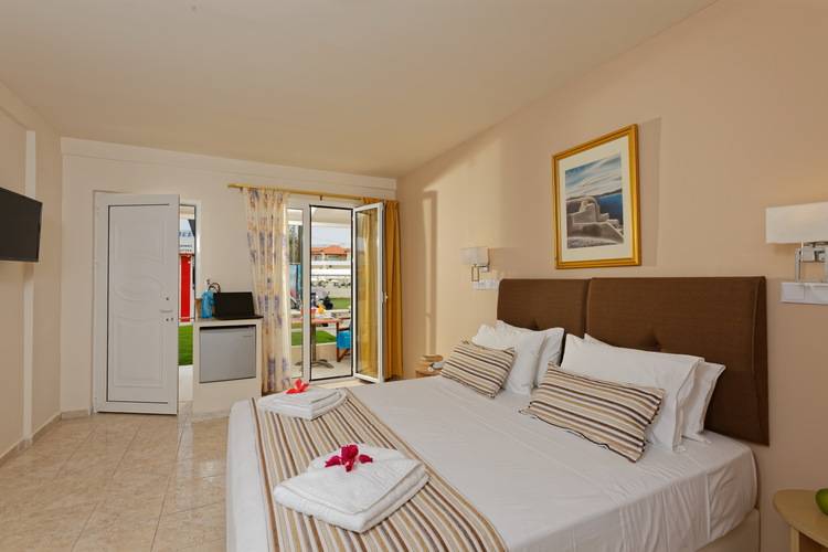 Philoxenia Malia Hotel
