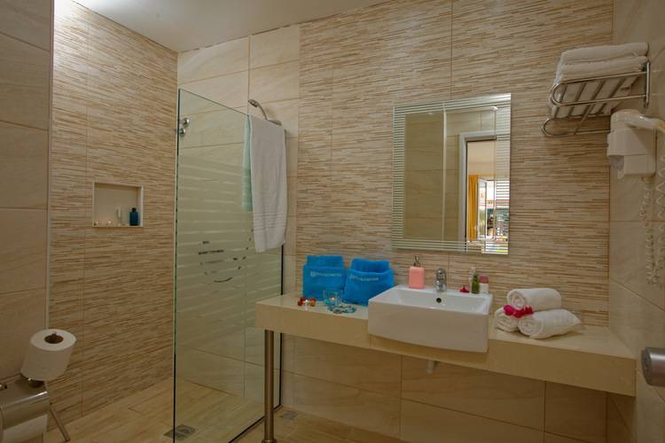 Philoxenia Malia Hotel