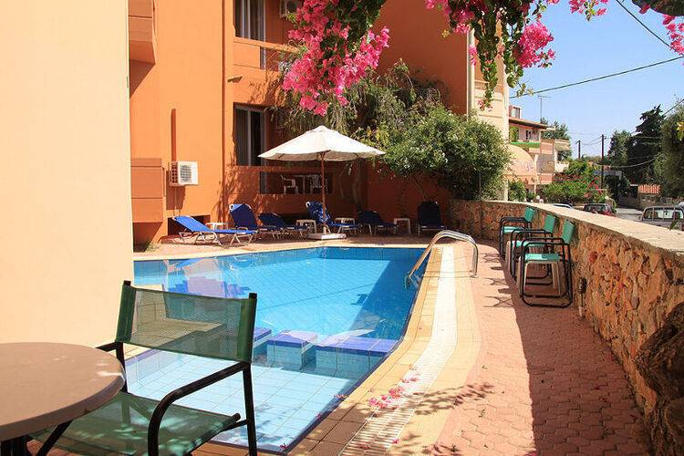 Elotia Hotel