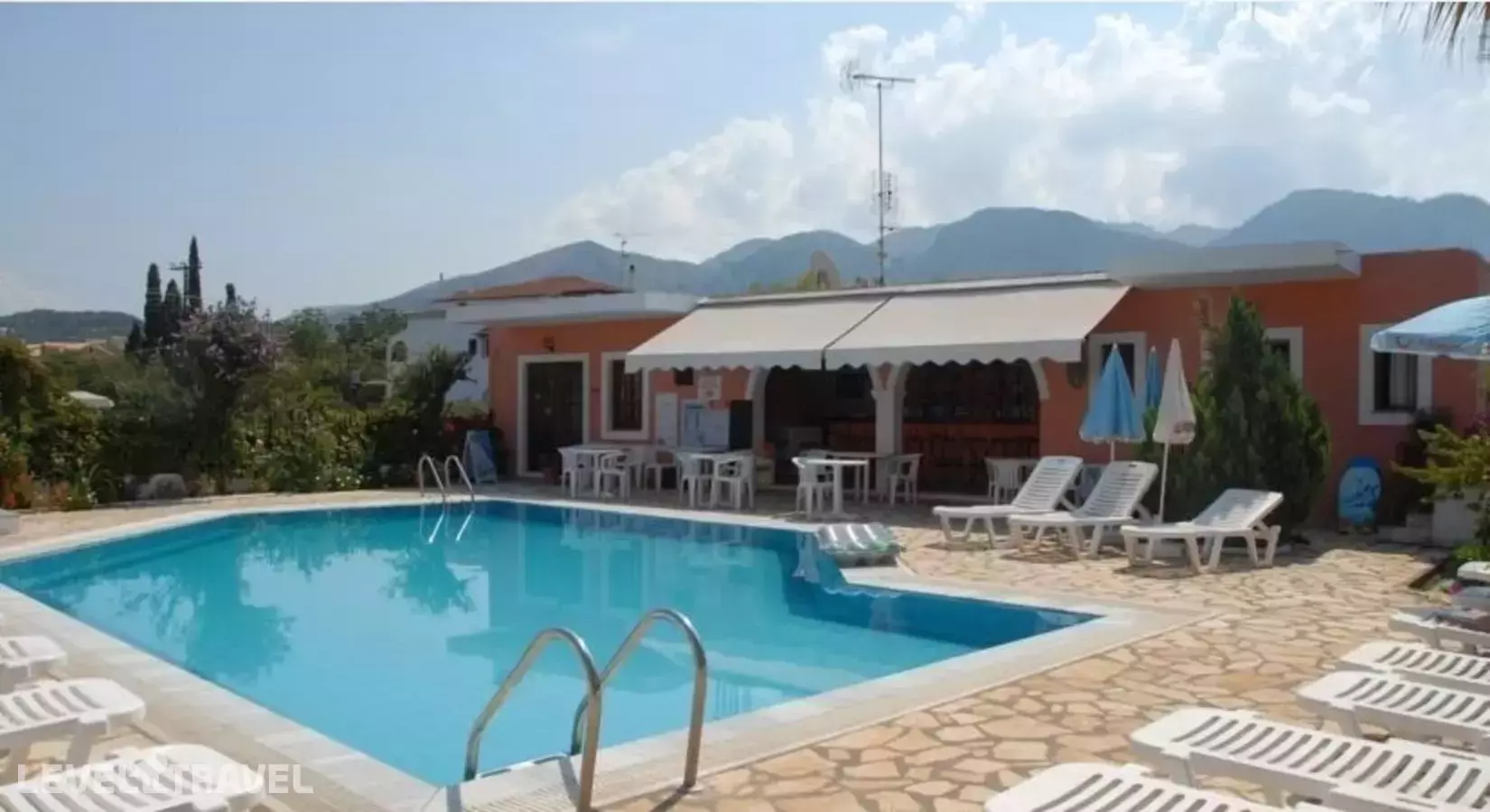 Villa Valia Apartments