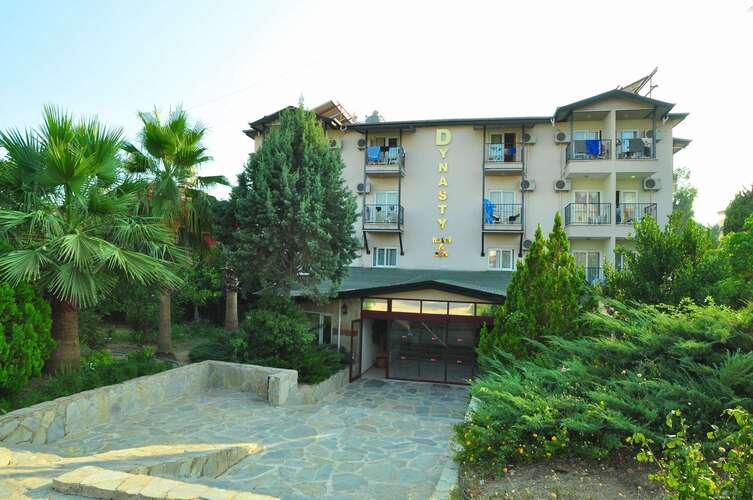 Dynasty Hotel