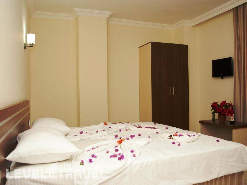 Фотография Dynasty Hotel
