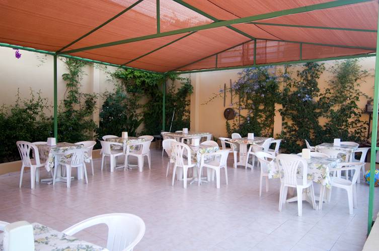 Tugra Hotel