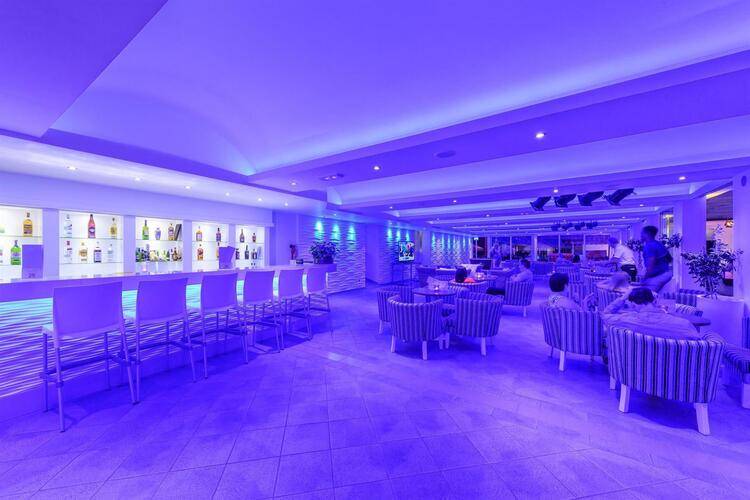 Tasia Maris Beach Hotel