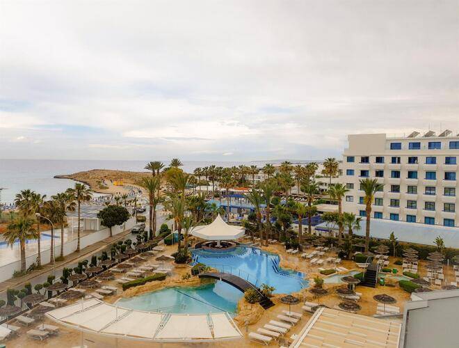 Tasia Maris Beach Hotel