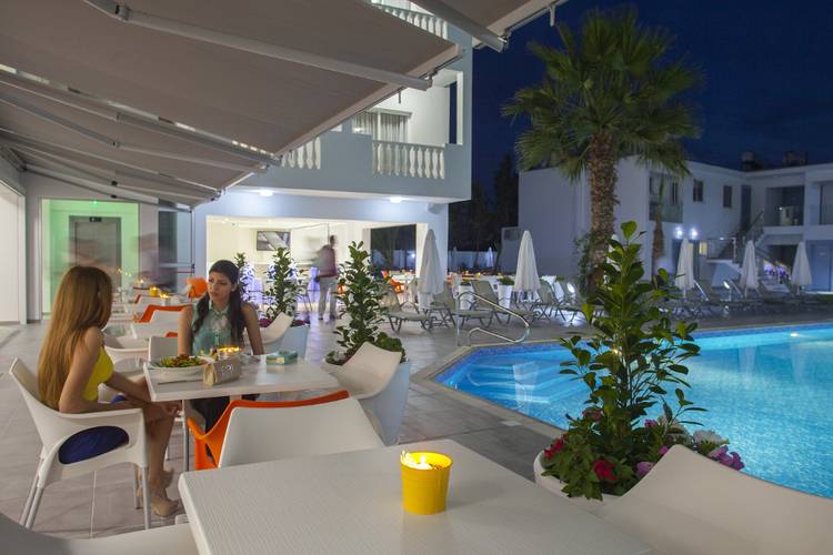 Princessa Vera Hotel Apts