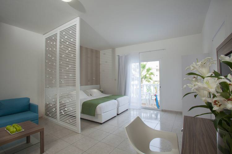 Princessa Vera Hotel Apts