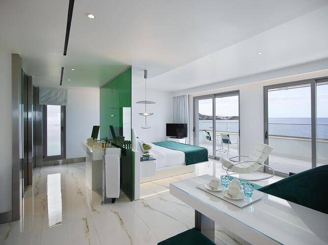 I Resort Beach Hotel & Spa (Adults Only 14+)