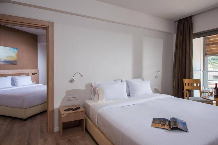 I Resort Beach Hotel & Spa (Adults Only 14+)