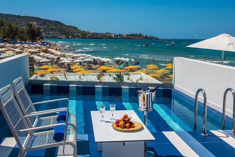 I Resort Beach Hotel & Spa (Adults Only 14+)