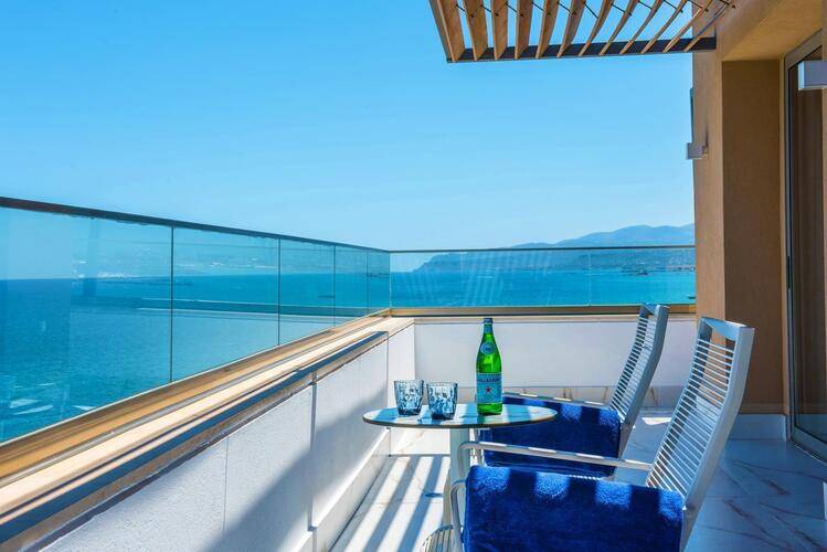 I Resort Beach Hotel & Spa (Adults Only 14+)