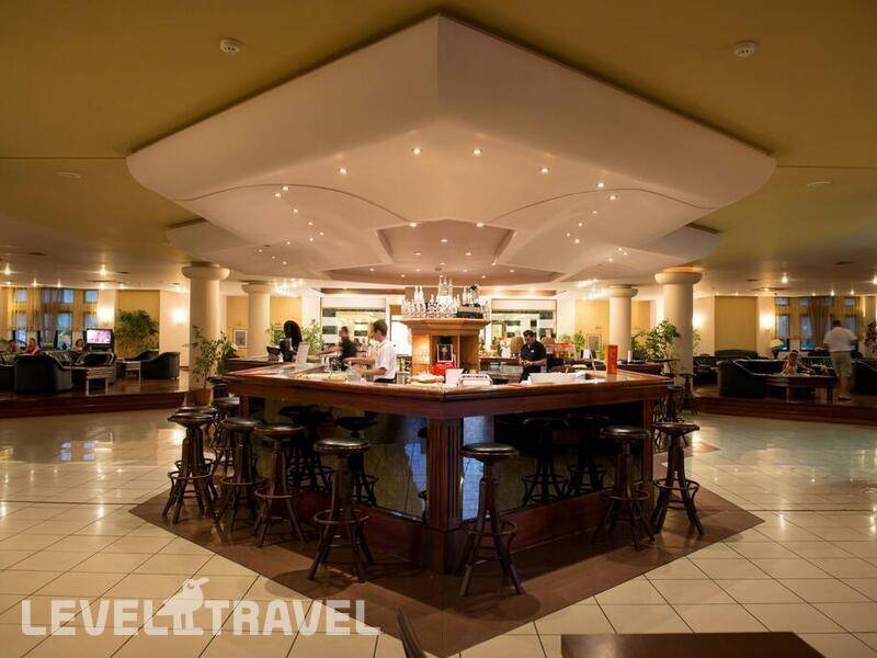 Фотография Athina Palace Resort & Spa