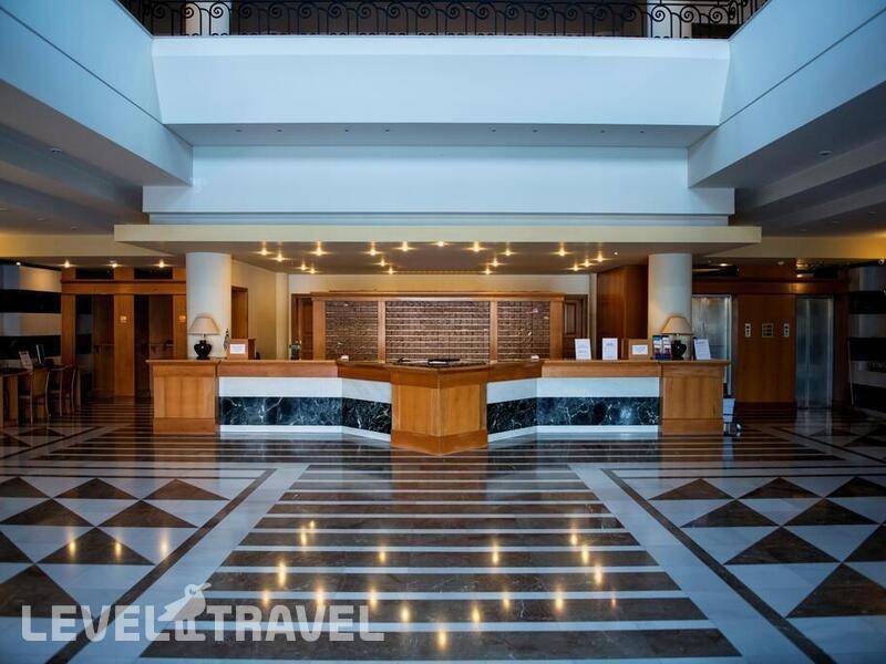 Фотография Athina Palace Resort & Spa