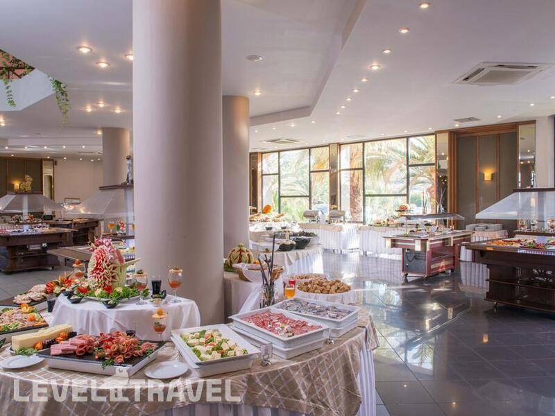Фотография Athina Palace Resort & Spa