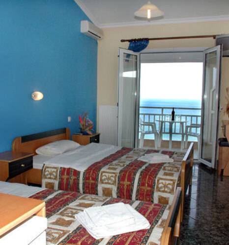 Zefyros Hotel