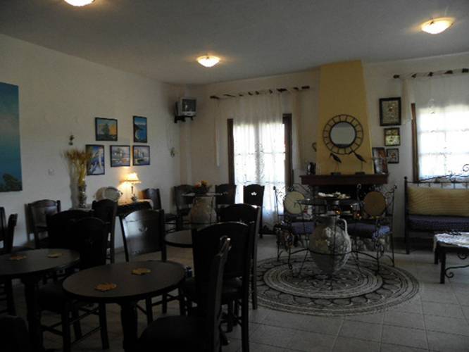 Thalassa Hotel