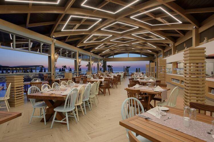 Arina Beach Hotel & Bungalows (Ex. Aquis Arina Sand)
