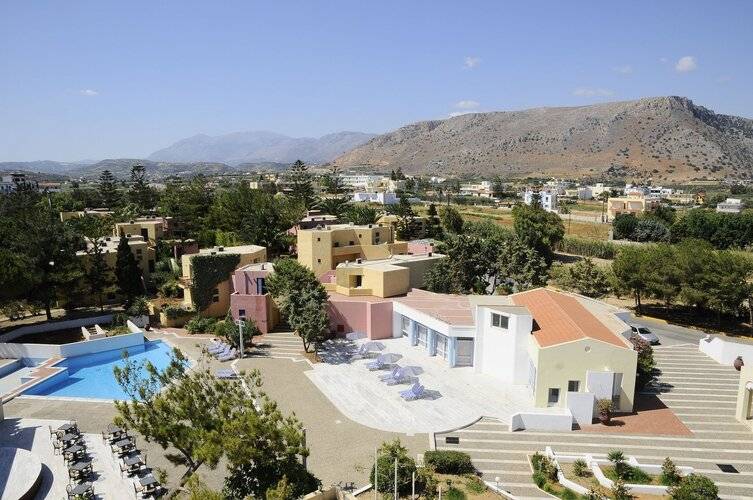 Dessole Dolphin Bay Resort