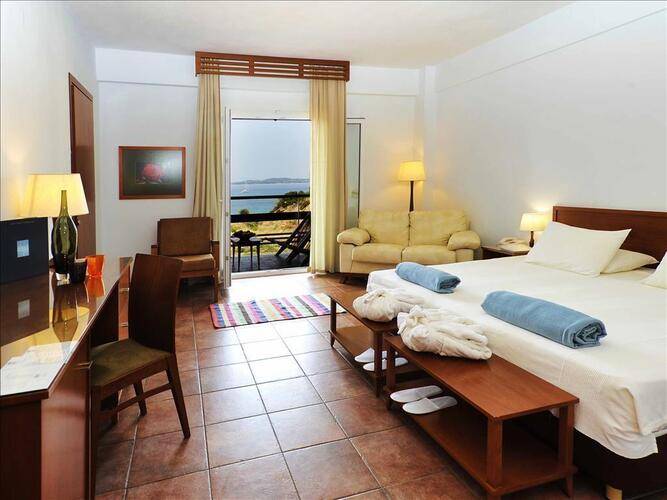 Xenia Ouranoupolis Hotel