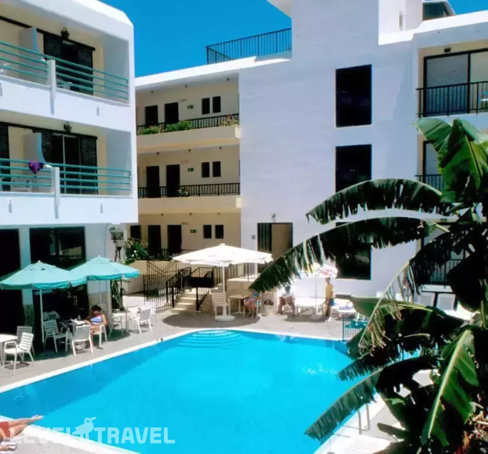 Poseidon Hotel & Apartments