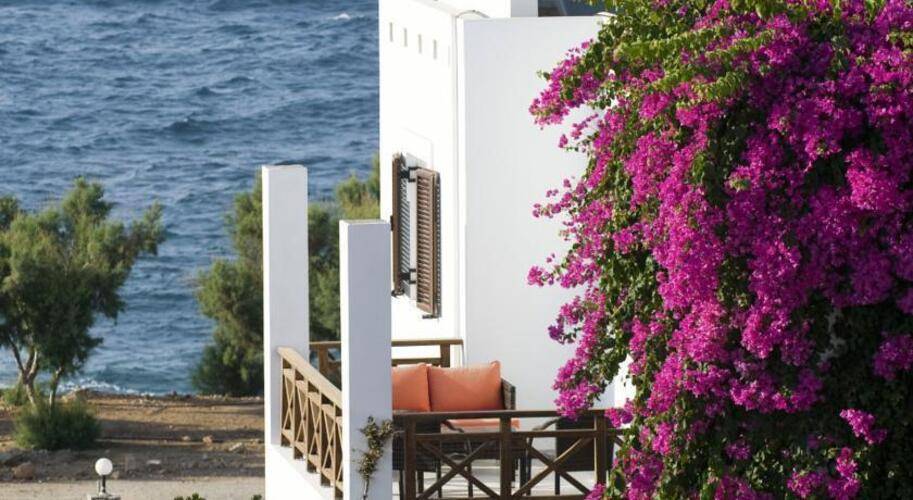 Maritimo Beach Hotel