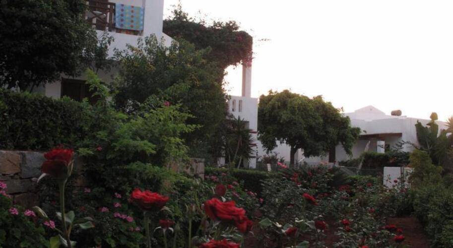 Maritimo Beach Hotel