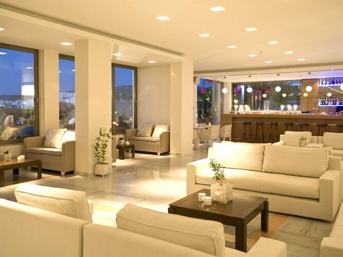 Maritimo Beach Hotel