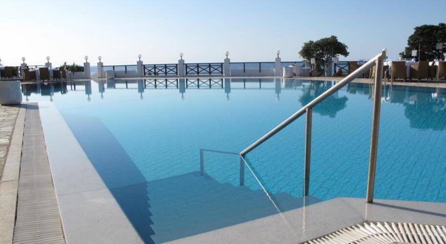 Maritimo Beach Hotel