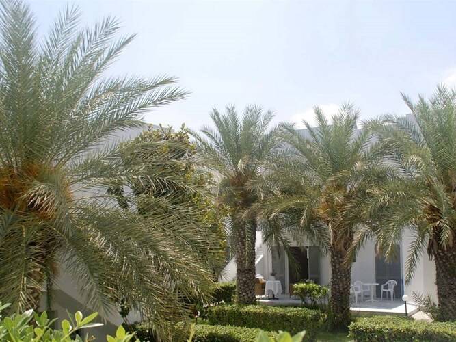 Maritimo Beach Hotel