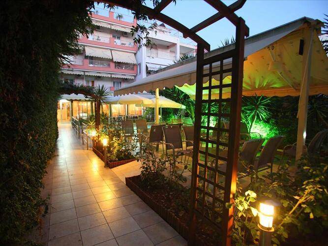 Mallas Hotel