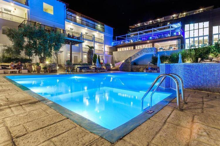 Bomo Kriopigi Hotel