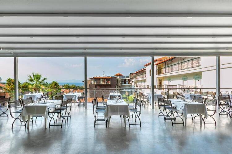 Bomo Kriopigi Hotel