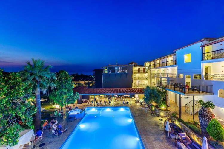 Bomo Kriopigi Hotel