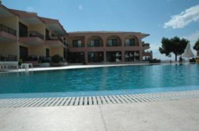 Toroni Blue Sea
