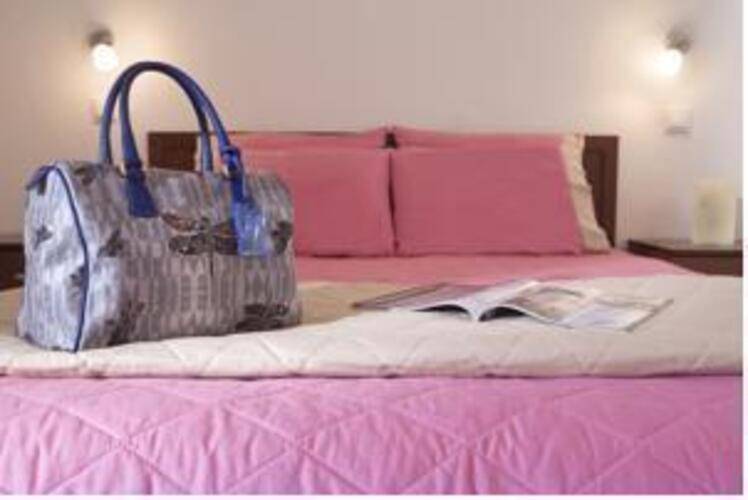 Stratos Hotel