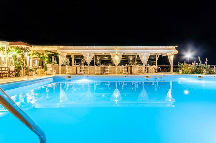 Pela Mare Hotel