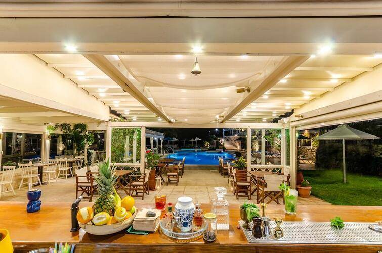 Pela Mare Hotel