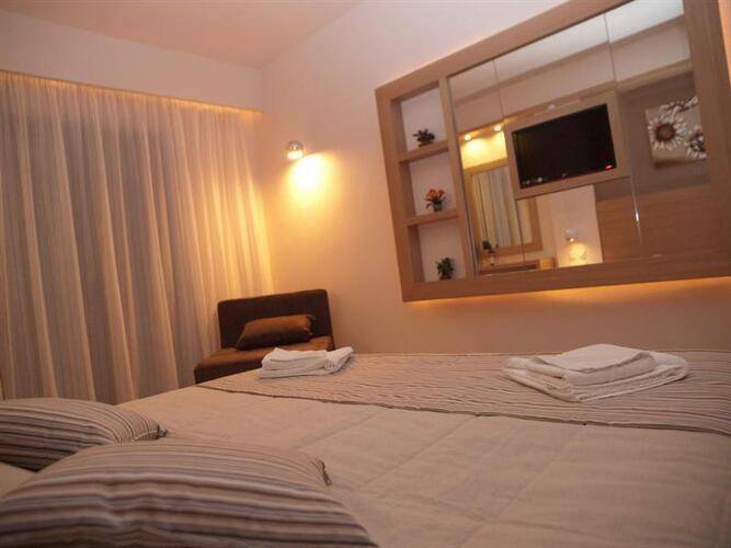 Pantheon Hotel (Adults Only 12+)