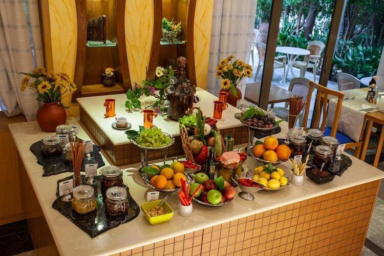 Pantheon Hotel (Adults Only 12+)