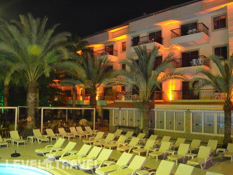 Фотография Cinar Family Suite Hotel