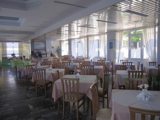 Tylissos Beach