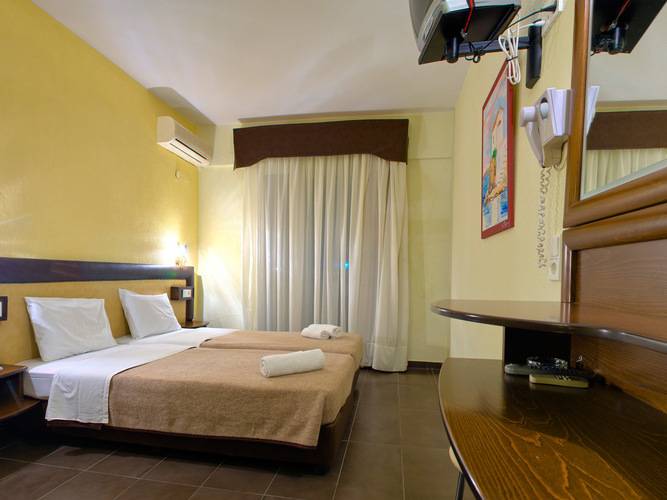 Elinotel Polis Hanioti