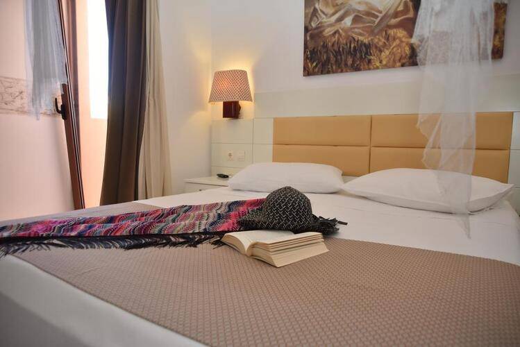 Georgia Hotel