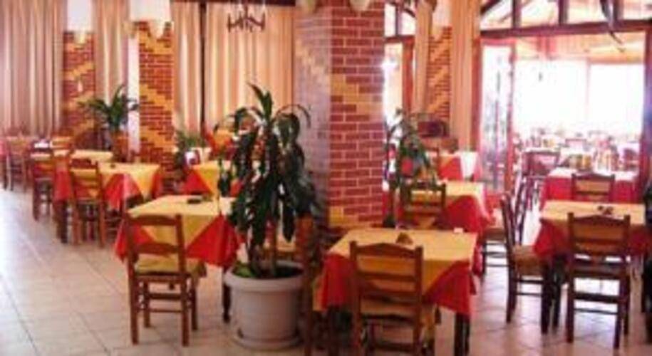 Alianthos Beach Hotel