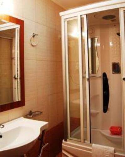 Alianthos Beach Hotel