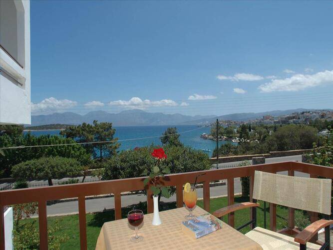 Lato Hotel