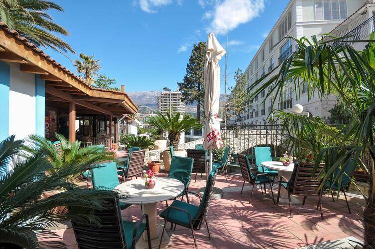 Hotel Oaza